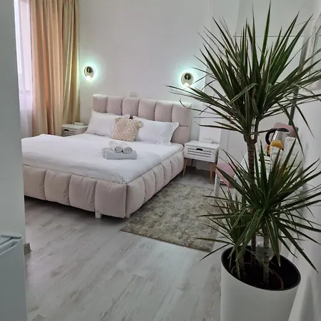 Caprice Deluxe Accomodation Drobeta Turnu Severin Room photo