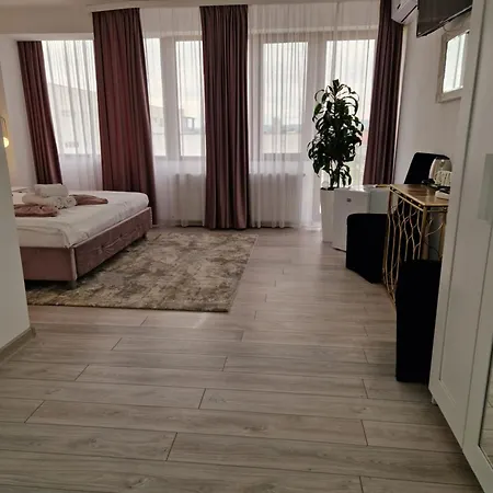 Caprice Deluxe Accomodation Drobeta Turnu Severin Room photo