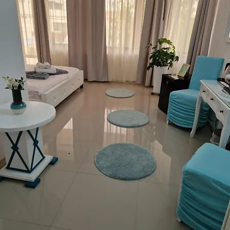 Caprice Deluxe Accomodation Drobeta Turnu Severin Room photo